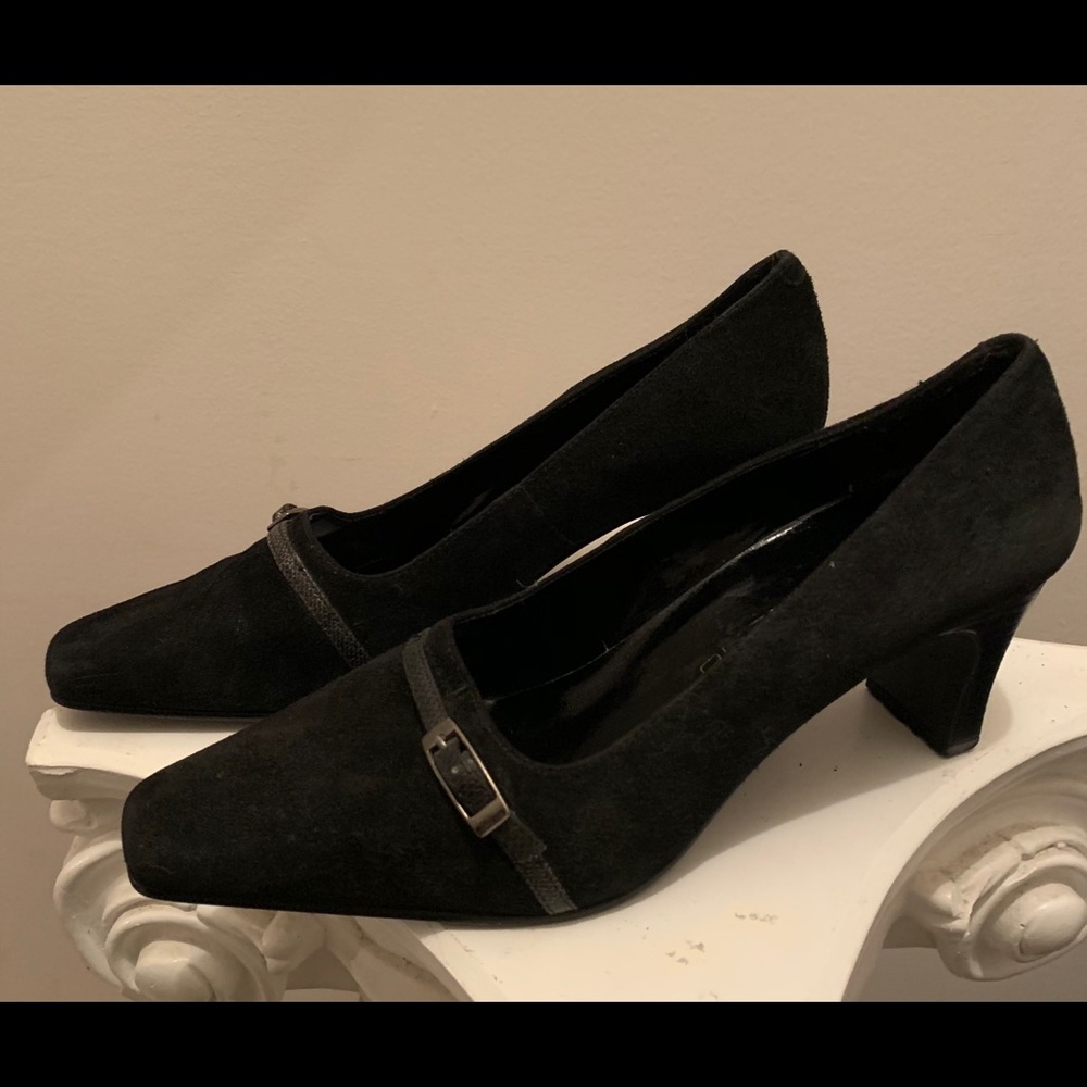 ‘Bandolino’ Loafers - Black Suede